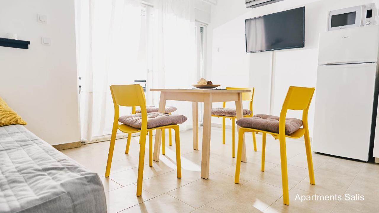 Salis Apartments Vrsi Eksteriør billede