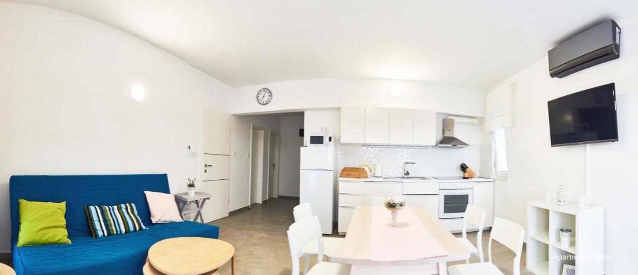 Salis Apartments Vrsi Eksteriør billede